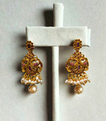 Load image into Gallery viewer, White Pearl Long Antique Necklace