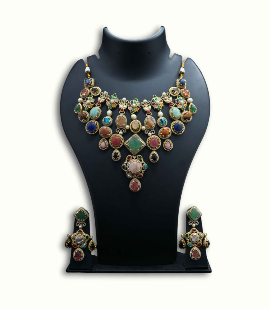 Sabyasachi-inspired jewellery necklace set