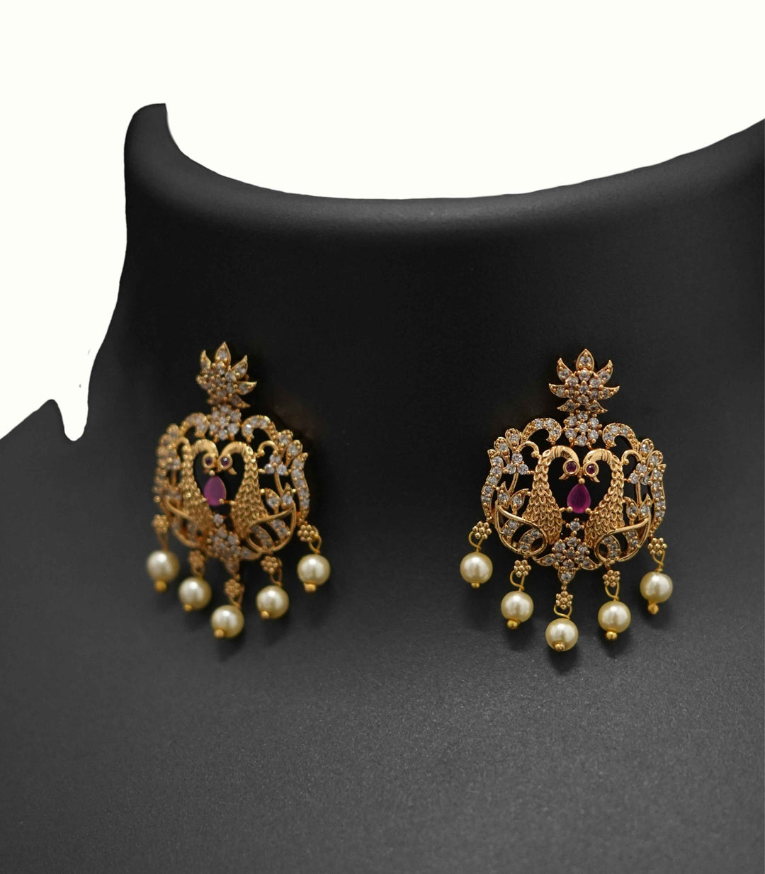 Hams Pendant Heritage Kundan & Bead Necklace Set