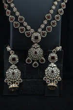Load image into Gallery viewer, Maharani Antique Gold Bridal Set
