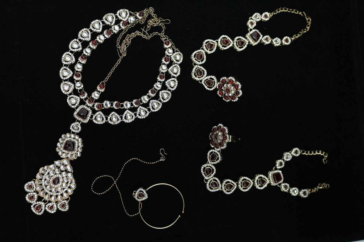 Maharani antique gold bridal set